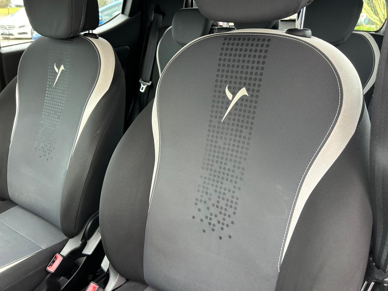 Lancia Ypsilon 1.3 MJT 16V 95 CV 5 porte S&S Elefantino