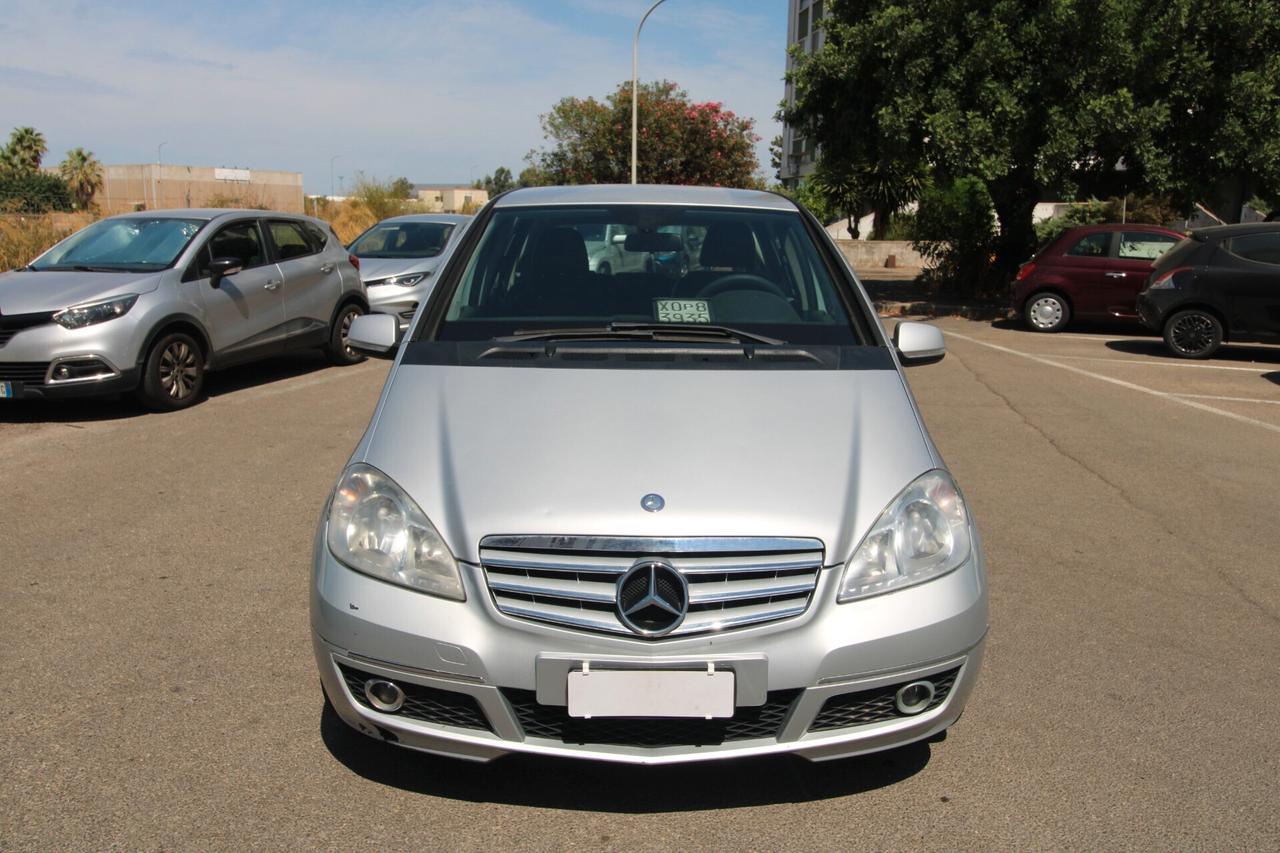 Mercedes-benz A 180 160 CDI Coupé Elegance