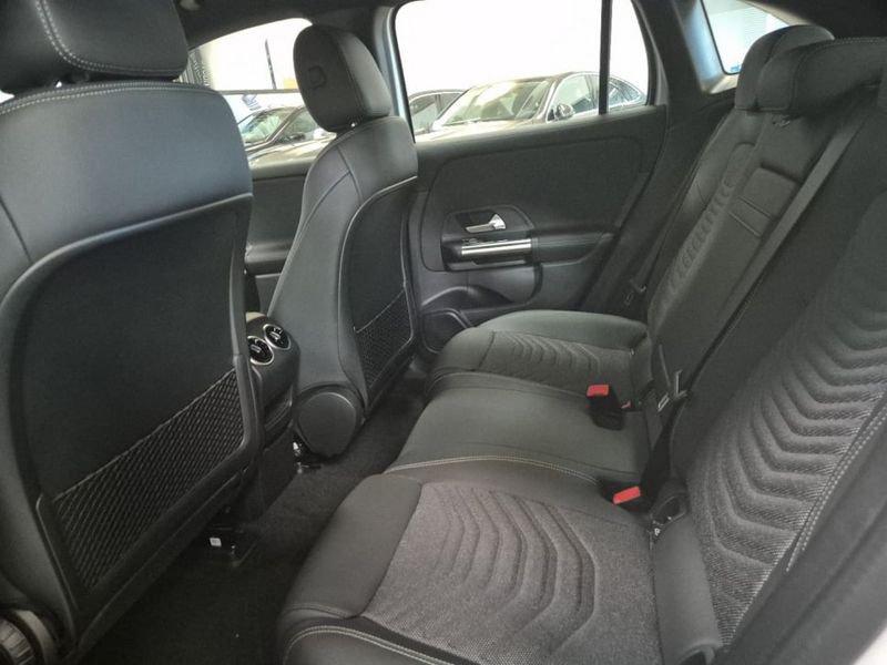 Mercedes-Benz EQA 300 4Matic Advanced Progressive