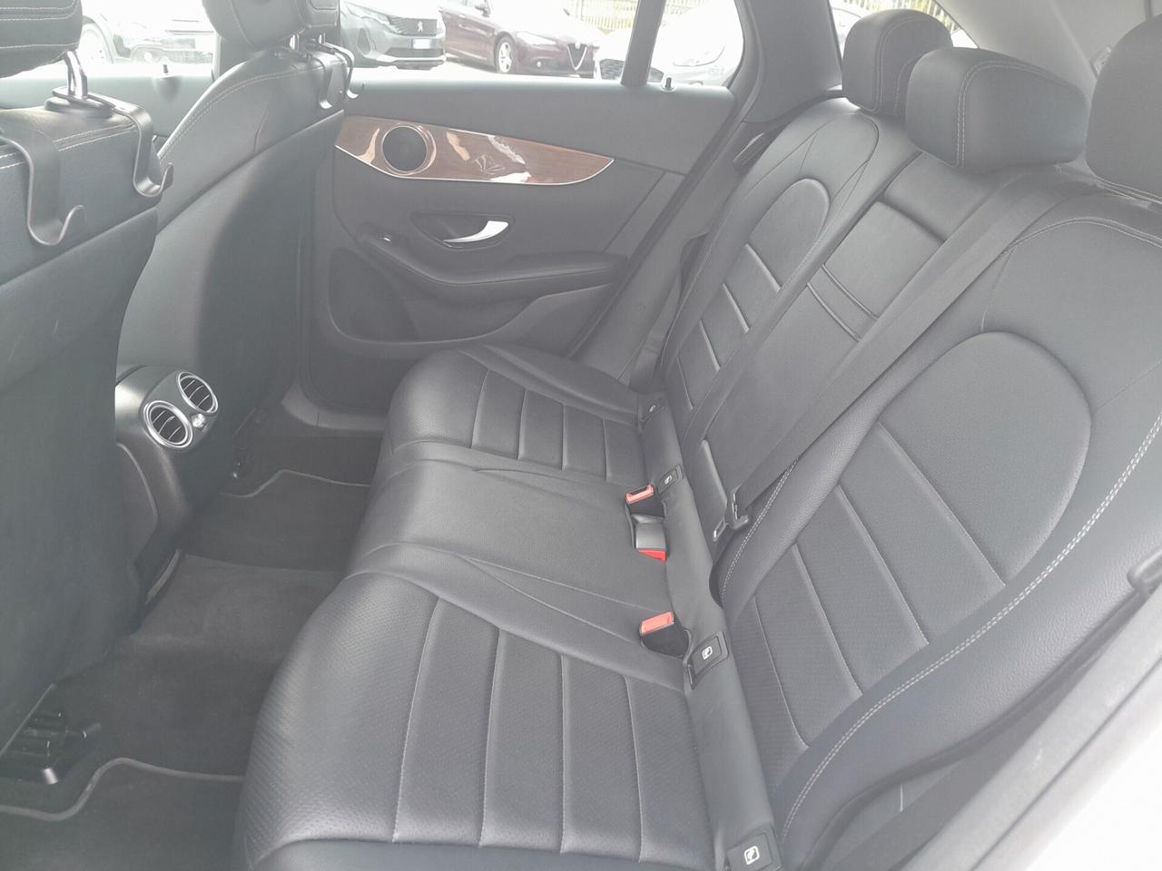 MERCEDES-BENZ GLC 220 D 4MATIC PREMIUM