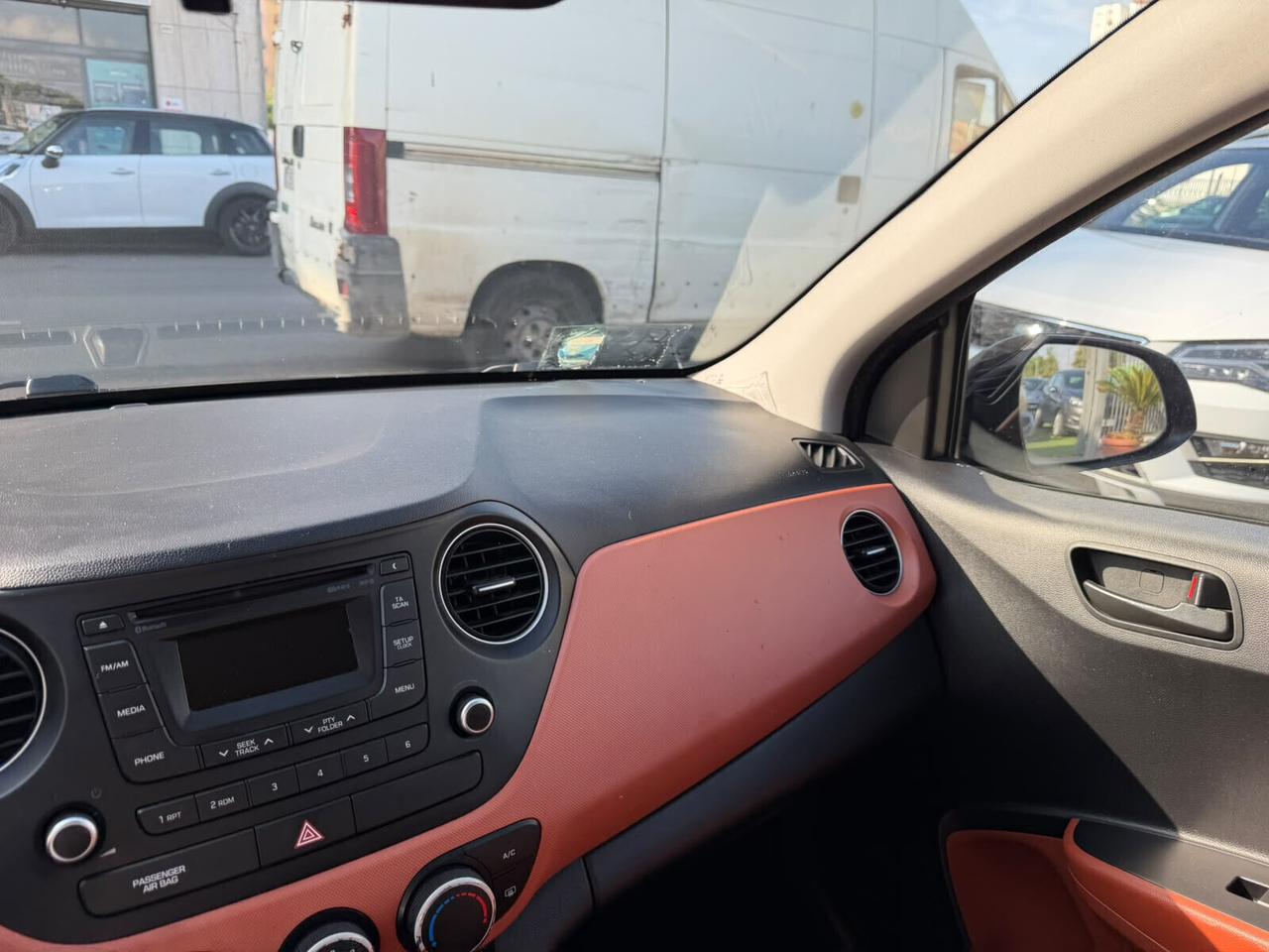 Hyundai i10 1.0 MPI Login