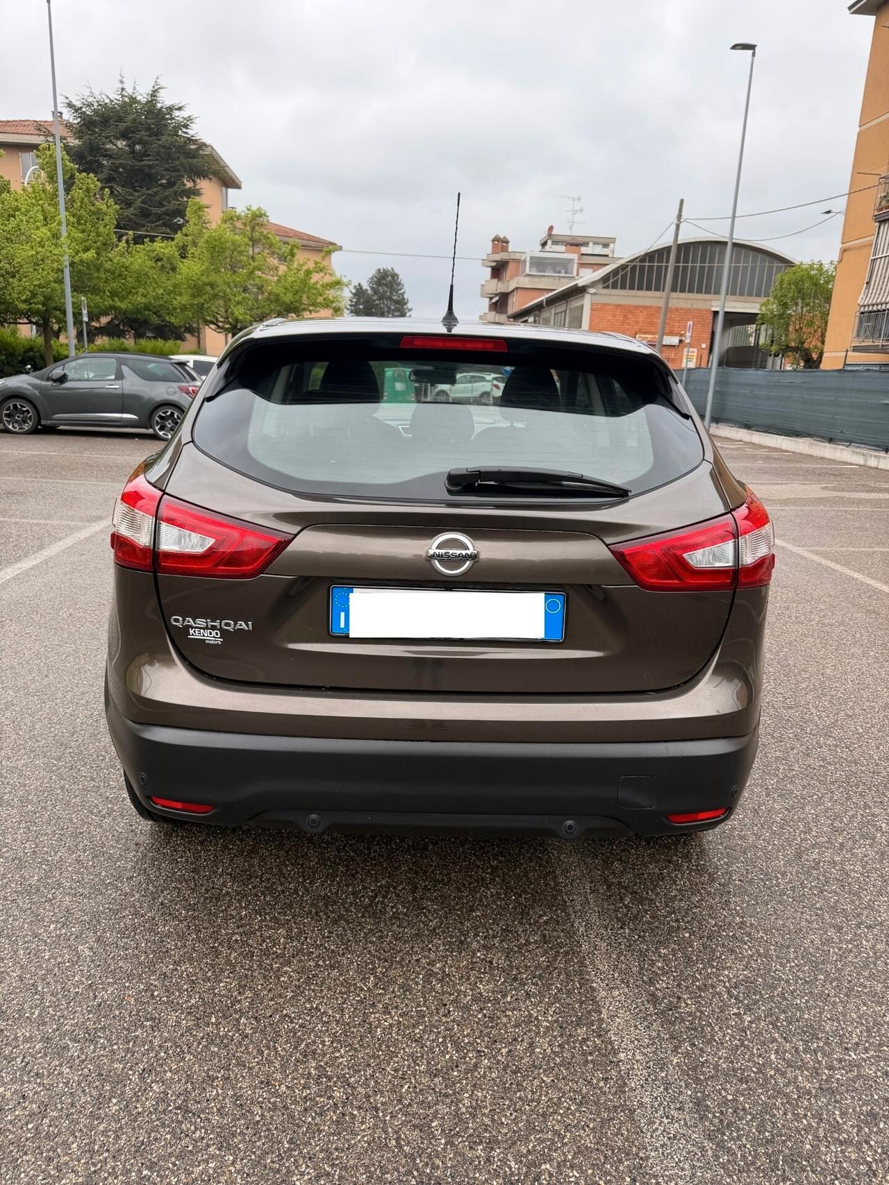 Nissan Qashqai 1.2 - NEOPATENTATI - 12 MESI DI GARANZIA -