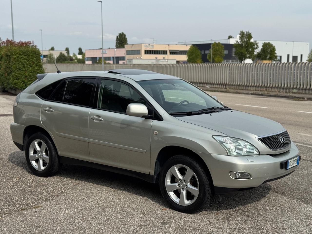 Lexus RX 350 3.5 V6 276cv Ambassador