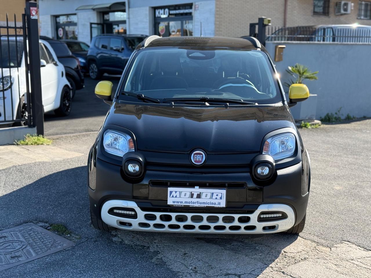 Fiat Panda Pandina Cross 1.0 firefly 70cv hybrid Nero Cinema