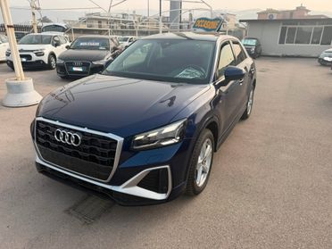 Audi Q2 TDI quattro S tronic line Edition tetto apribile