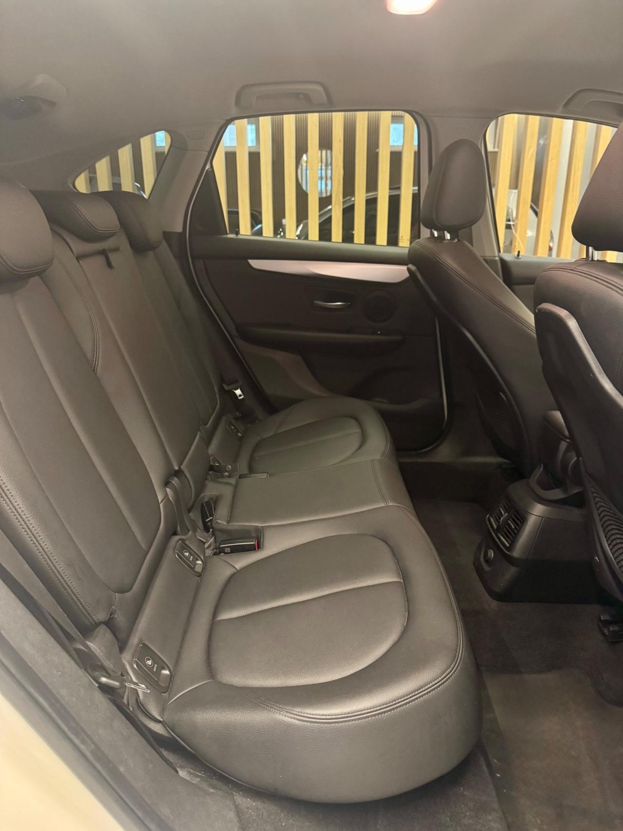 BMW 220 LUXURY ACTIVE NAVI PELLE XENO 4X4 UNICOPROPRIETARIO