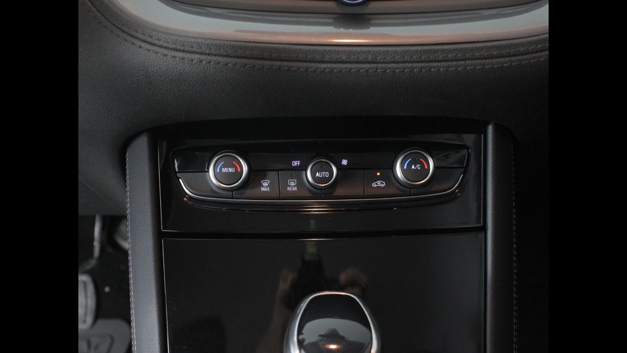 OPEL Grandland X - Grandland X 1.5 ecotec Innovation s&s 130cv at8