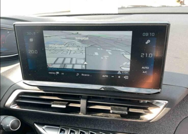 Peugeot 3008 1.5 130cv Eat8 *FULL OPT.* da VETRINA