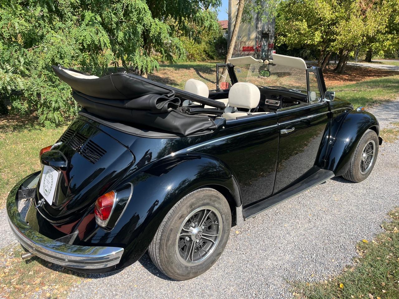 Volkswagen Maggiolino Maggiolone 1302 cabriolet