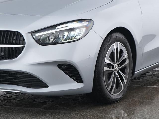 MERCEDES-BENZ B 180 Automatic Progressive Advanced