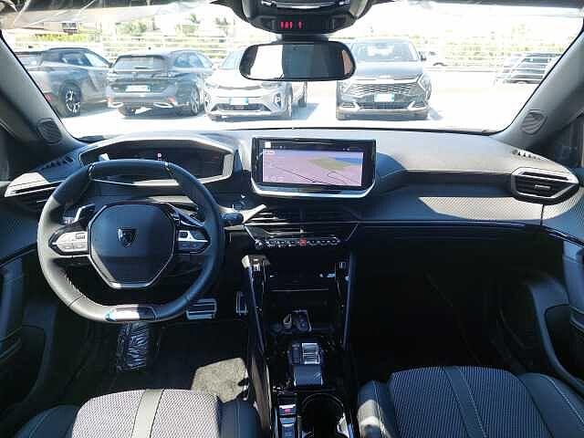 Peugeot 2008 Hybrid 136 e-DCS6 GT KM0