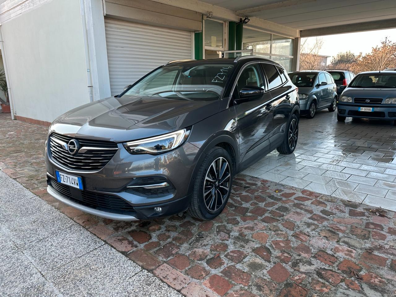 Opel Grandland X 1.6 Hybrid4 Plug-in aut. AWD