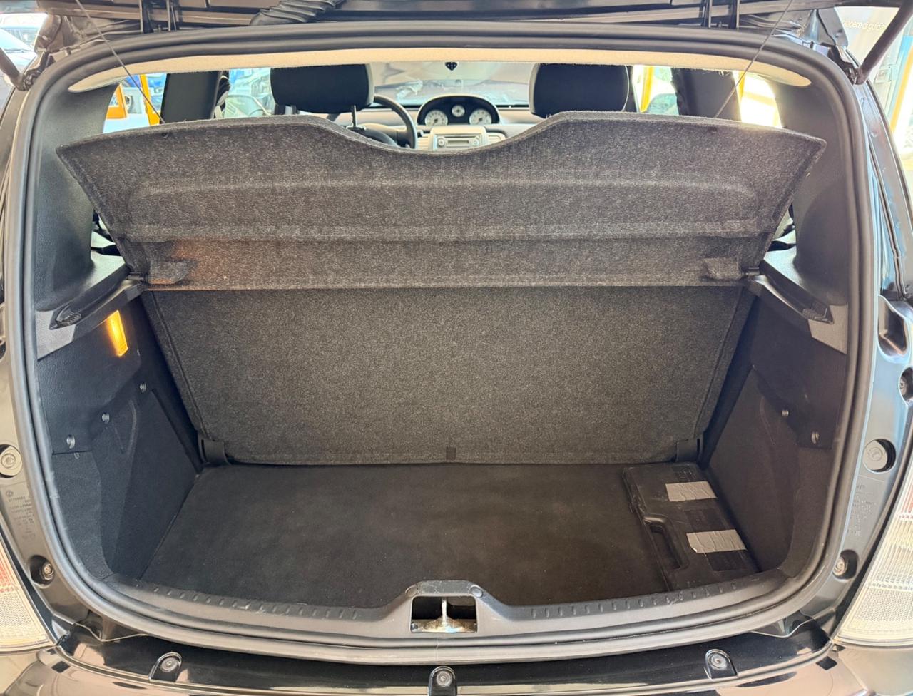 Lancia Ypsilon 1.2Benzina 60cv Neopatentati