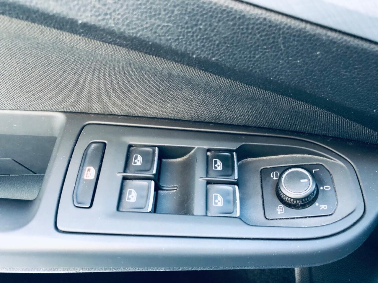 Volkswagen Golf 2.0 TDI SCR Style