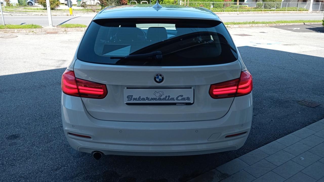Bmw 318 318d Touring Business Advantage aut.