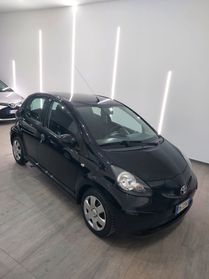 Toyota Aygo 1.0 12V VVT-i 5 porte Sol