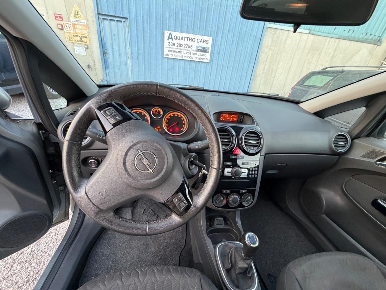 Opel Corsa 1.2 3 porte Edition