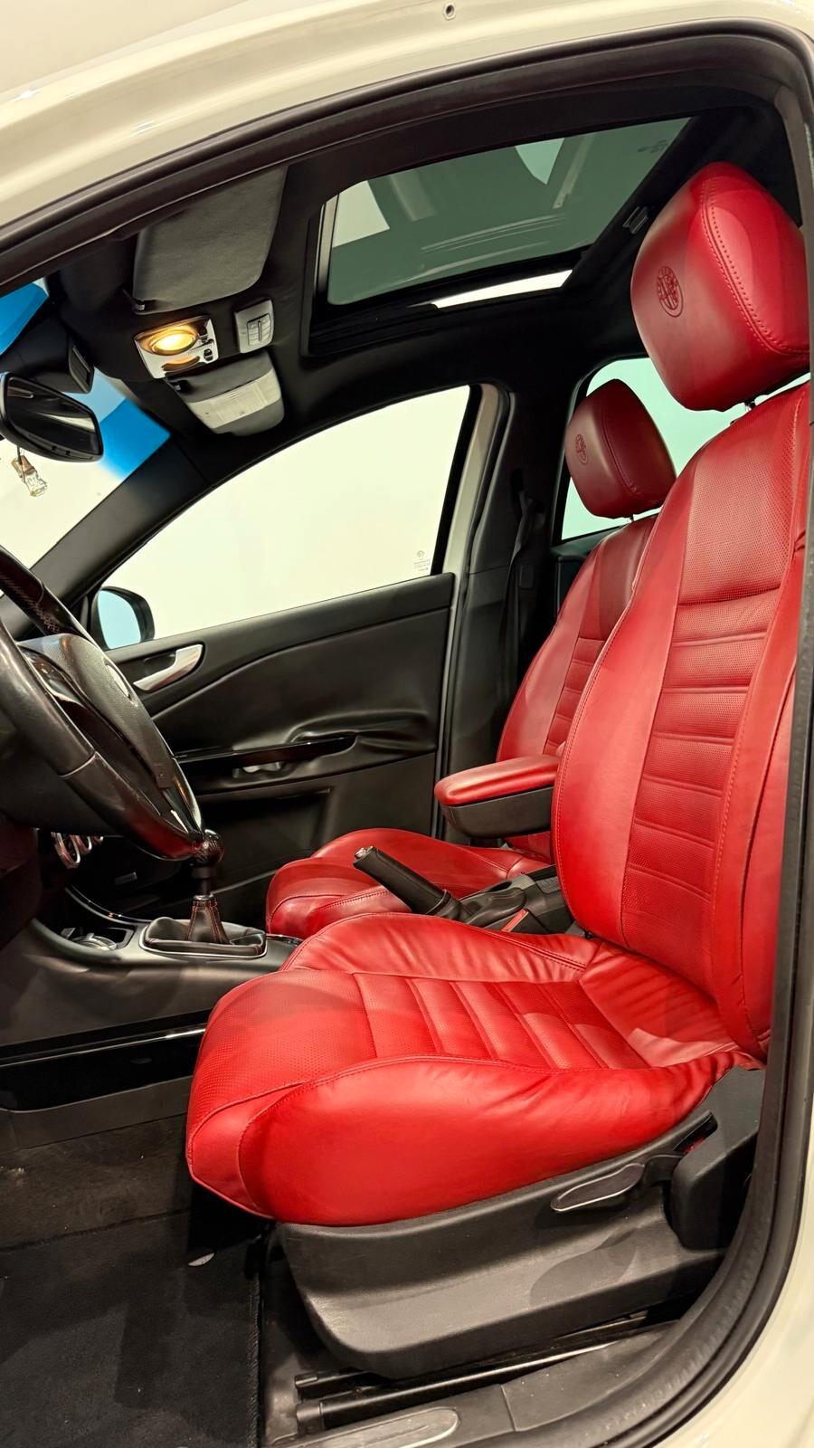 Alfa Romeo Giulietta 1750 TBi Quadrifoglio Verde | TETTO PANORAMICO | BOSE | MOTORE RIFATTO A 160.000KM