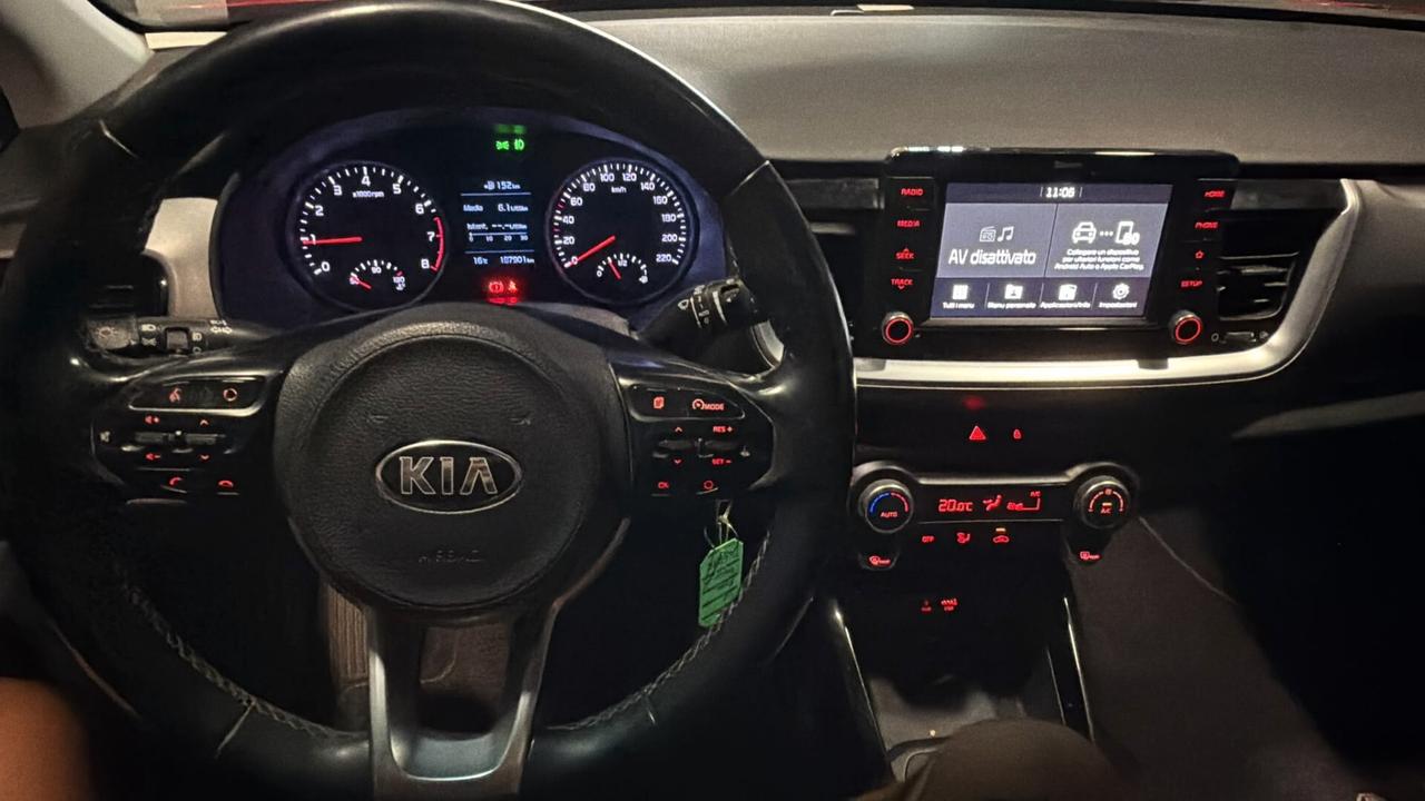 KIA STONIC DEL 2019 1000 BENZINA 120 CV