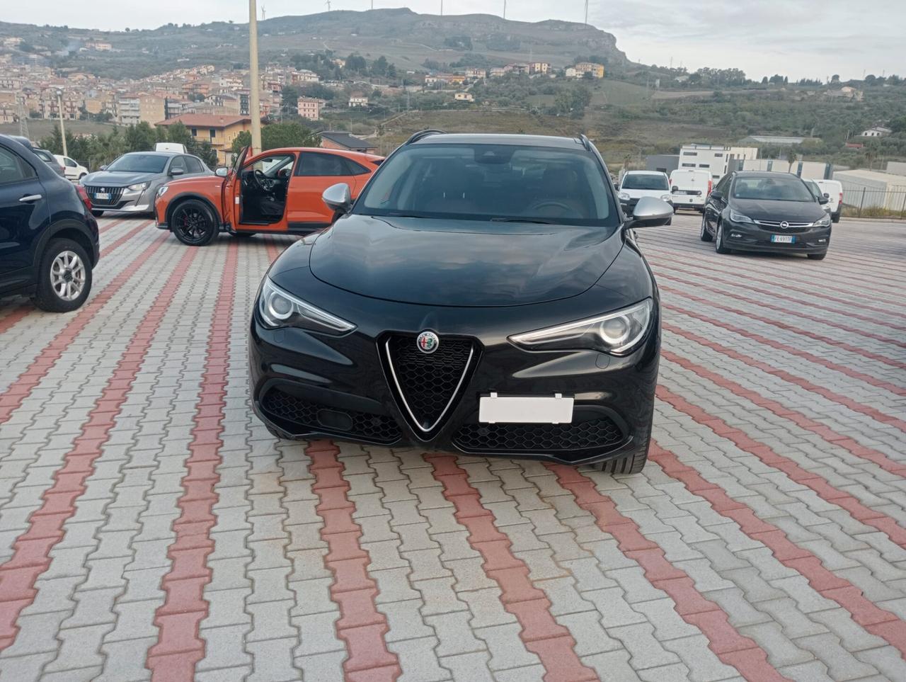 Alfa Romeo Stelvio 2.0 Turbo 200 CV AT8 Q4 B-Tech