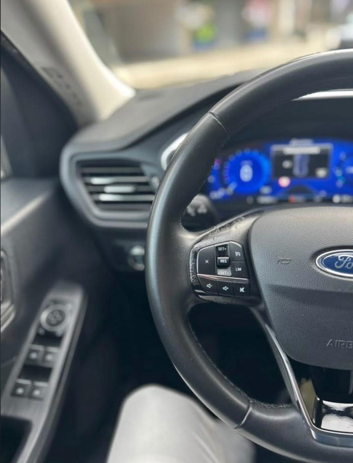 Ford Kuga 1.5 EcoBlue 120 CV 2WD Titanium Business