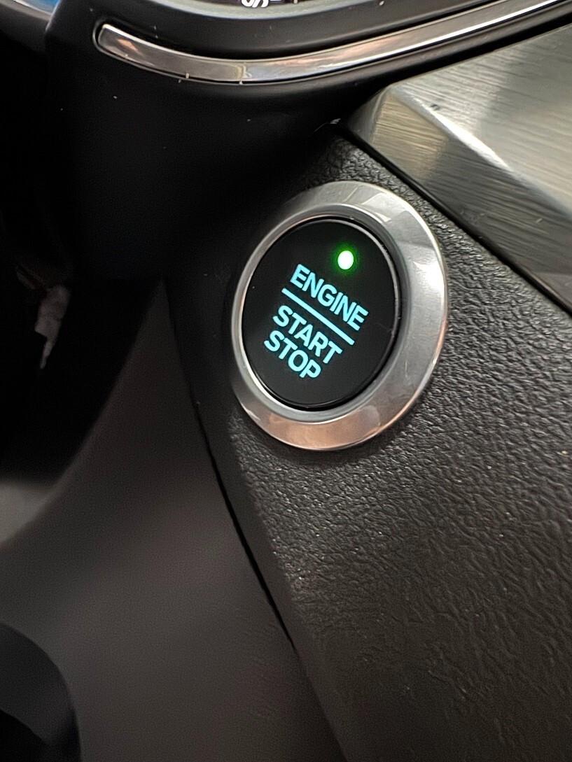 Kuga Plug In Hybrid Titanium SUPER BELLA!!!!
