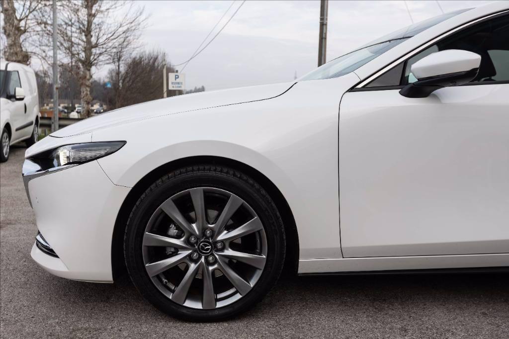 MAZDA 3 4p 2.0 m-hybrid Exclusive 186cv 6at del 2023