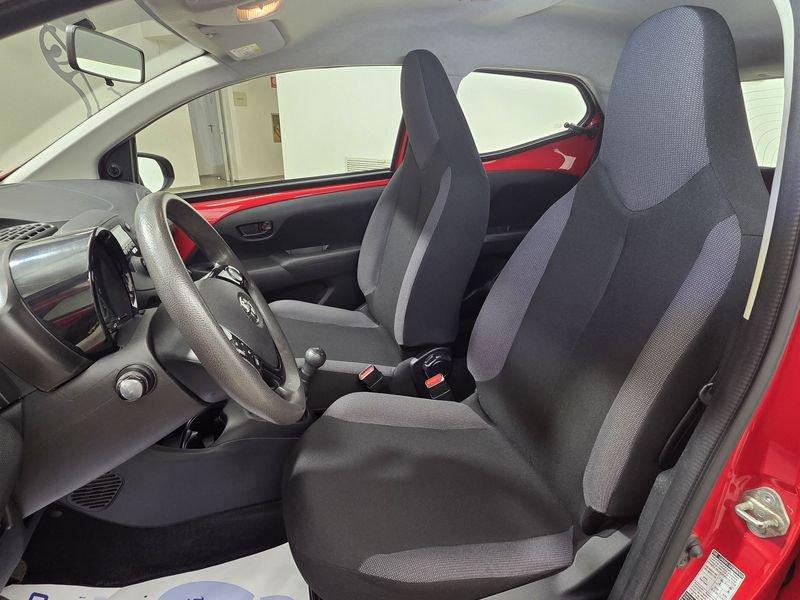 Toyota Aygo Aygo 5p 1.0 x-fun 72cv