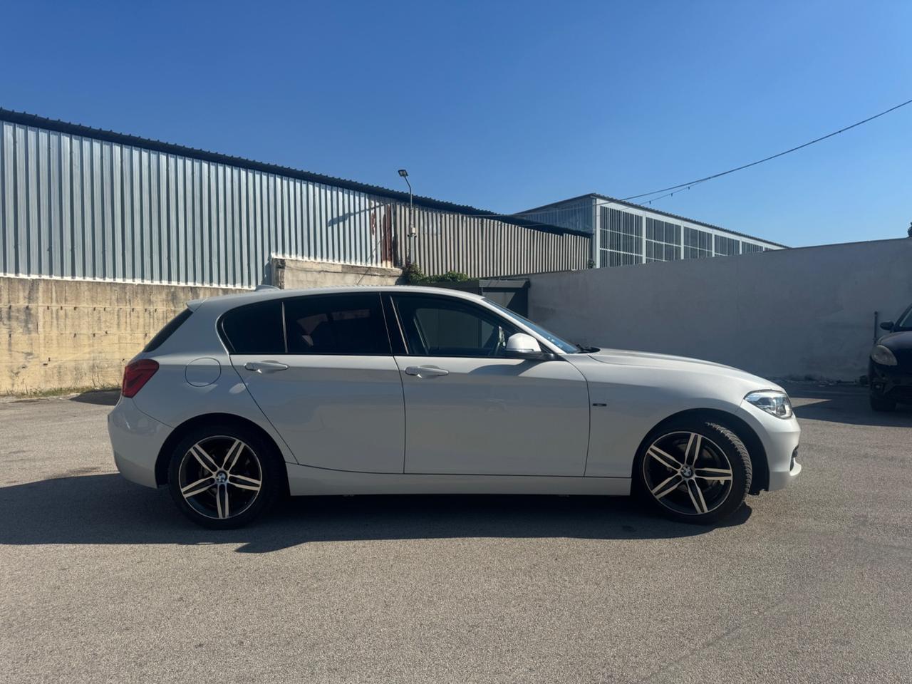 Bmw 118d 5p. Sport Automatico