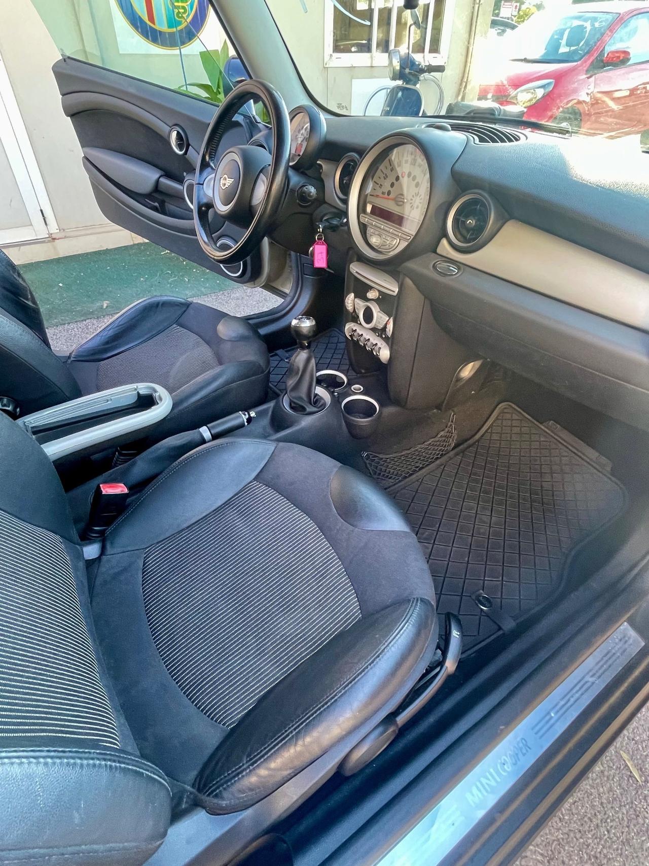 Mini 1.6 16V Cooper D Chili