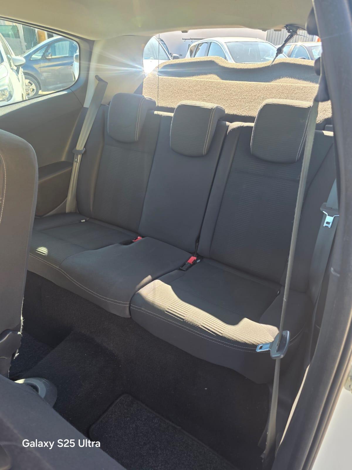 Renault Clio 1.2 16V 3 porte Luxe