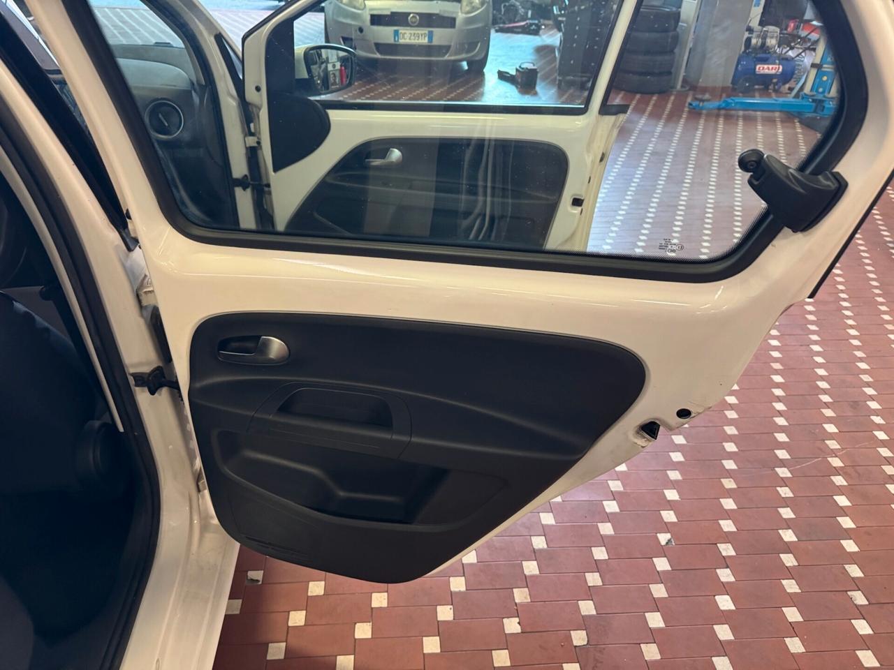 Skoda Citigo 1.0 75 CV ASG 5 porte Ambition - CAMBIO AUTOMATICO