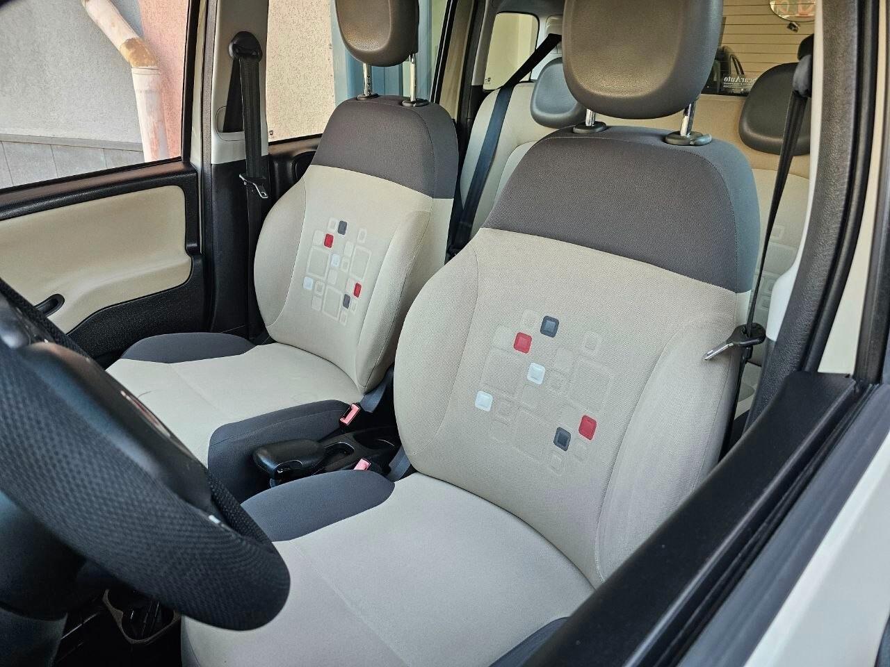 Fiat Panda 0.9 TwinAir Turbo Natural Power Lounge