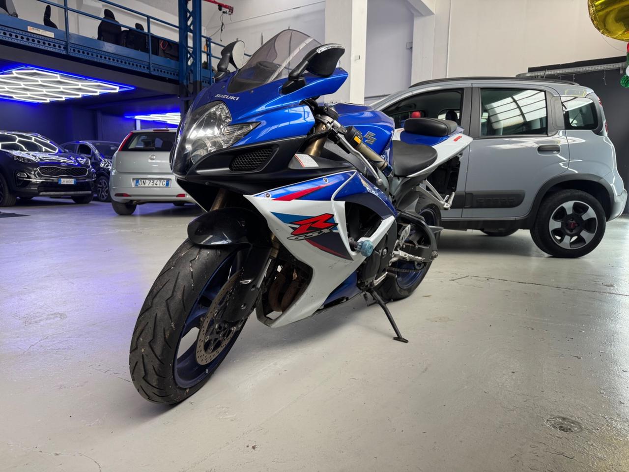 Suzuki GSX R 600