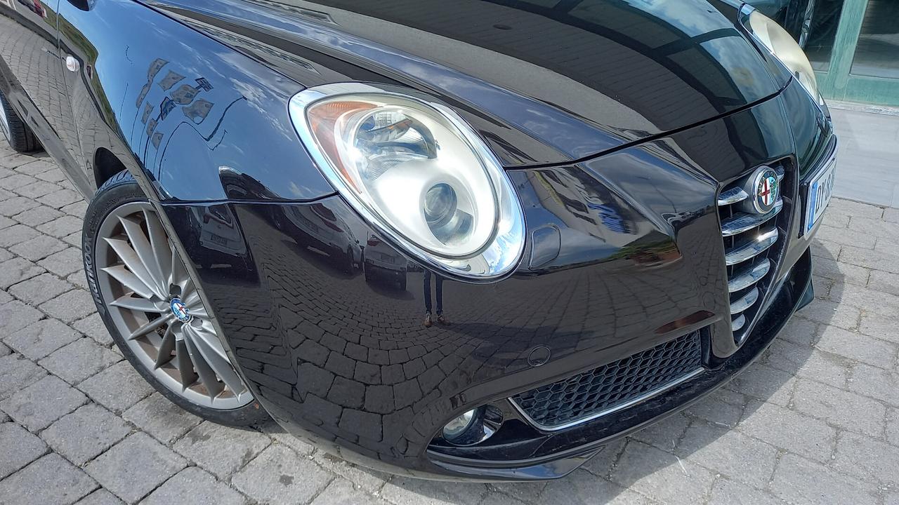 Alfa Romeo MiTo 1.4 T 155 CV Distinctive Sport Pack