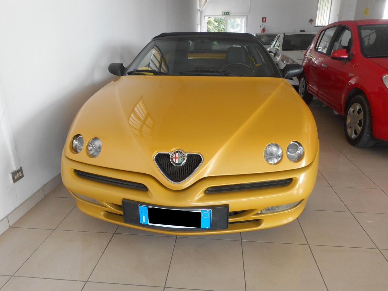 Alfa Romeo GTV Spider 2.0i 16V Twin Spark cat L