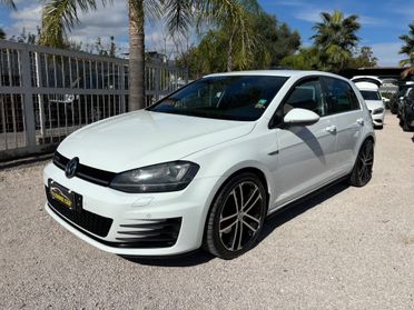 Volkswagen Golf GTD 2.0 TDI DSG 5p. BlueMotion Technology