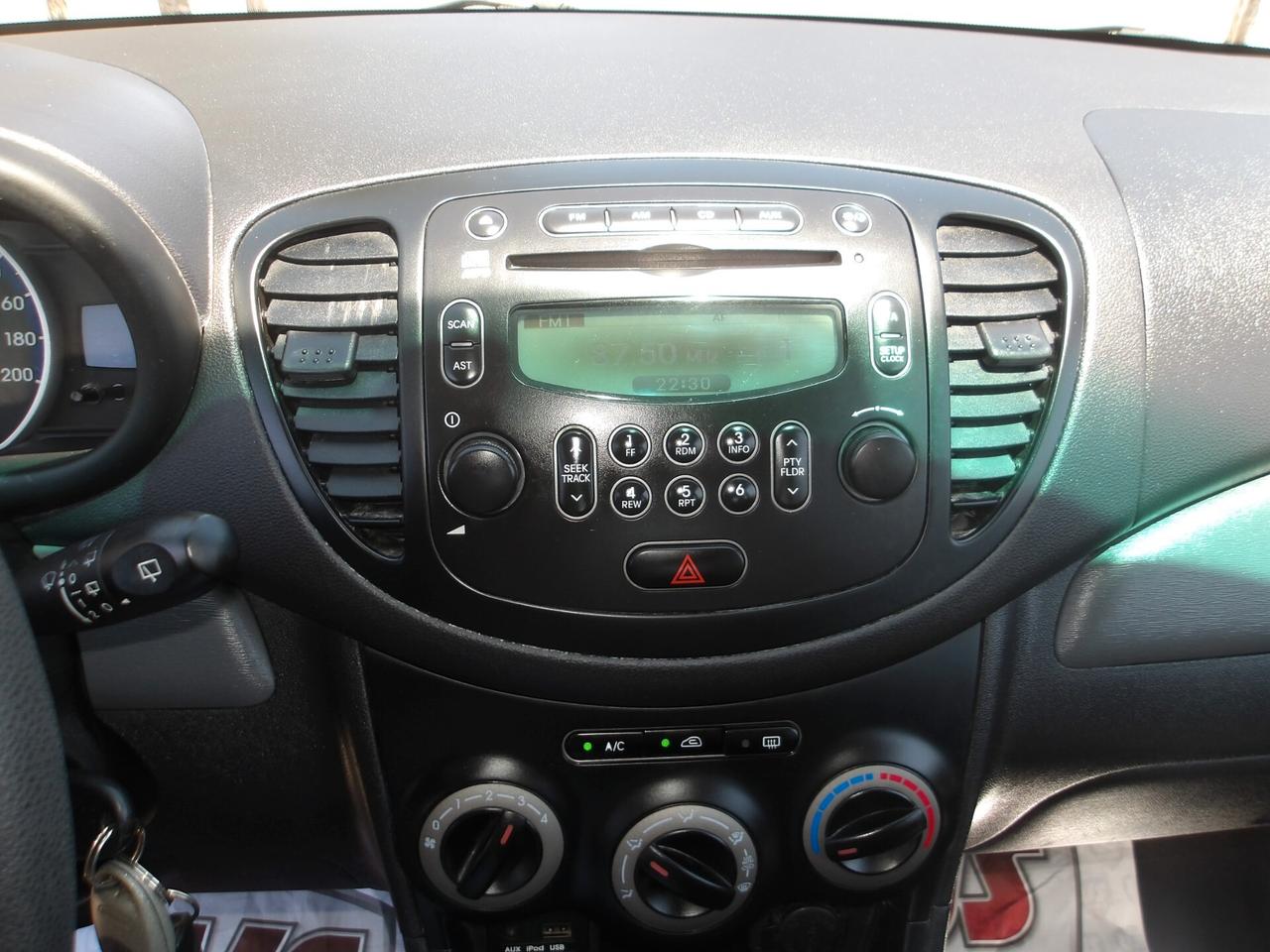 HYUNDAI I10 1.1 BENZ-KM 79.000-GARANZIA FULL