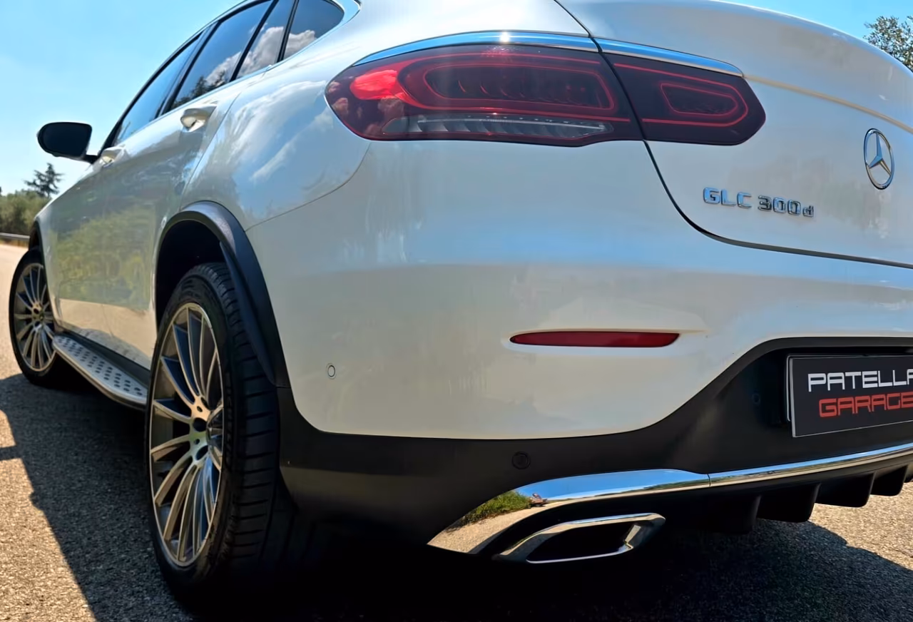 MERCEDES GLC 300d COUPE' 4MATIC PREMIUM PLUS AMG STUPENDA