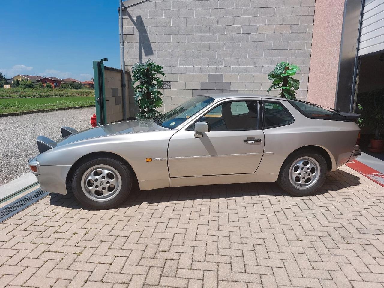 Porsche 944 S Coupe 2.5 190CV COUPE' 16 VENTILER A.S.I