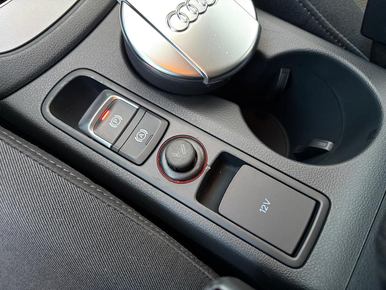 Audi Q3 2.0 TDI 140cv Advanced