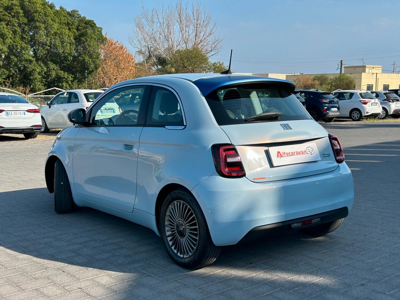 Fiat 500e 42 kWh Icon