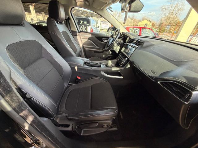 JAGUAR F-Pace 2.0 D 180 CV aut. R-Sport