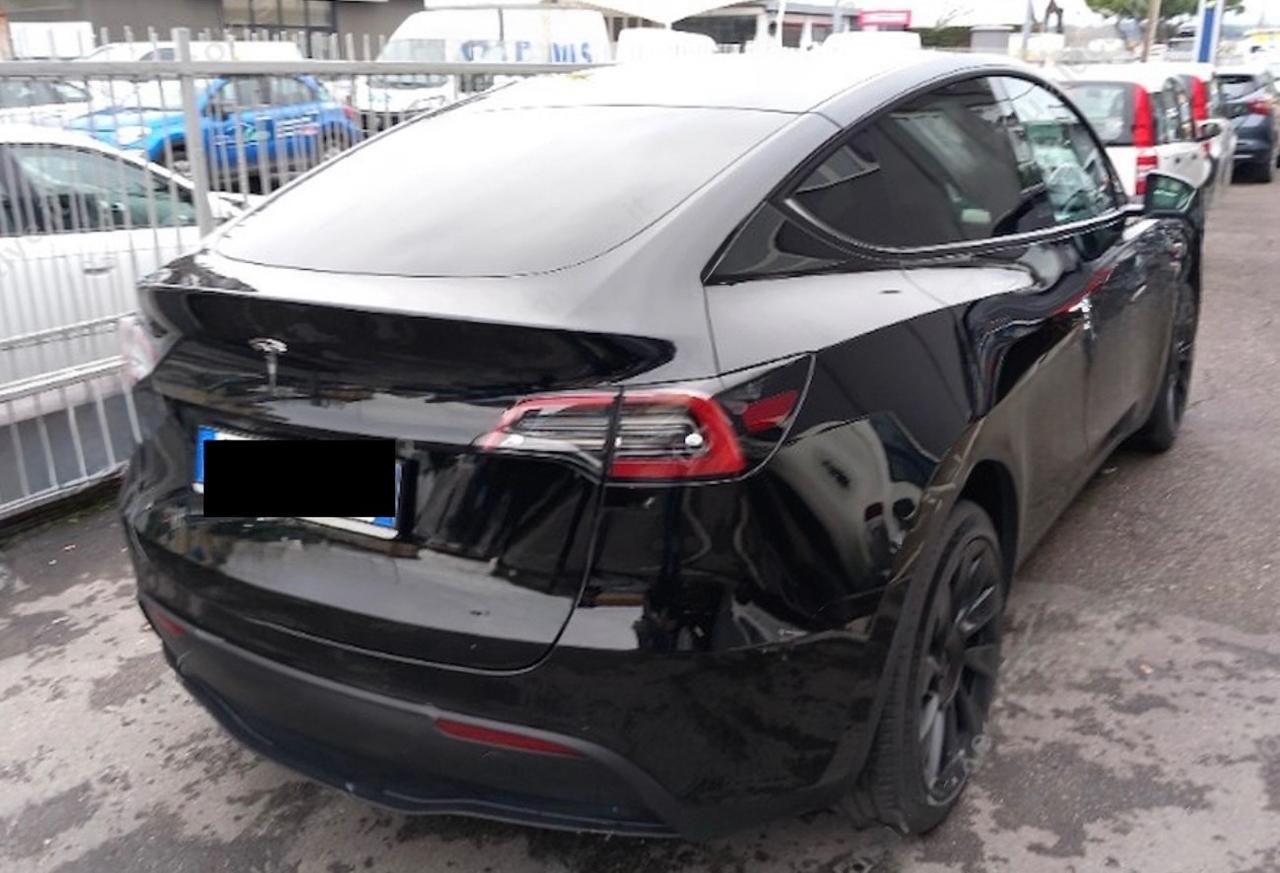 Tesla Model Y Long Range Dual Motor Aziendale