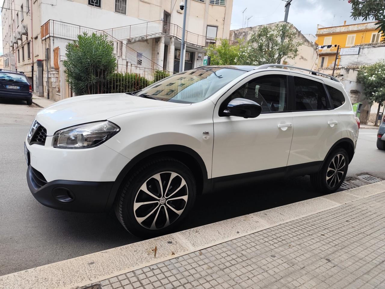 Nissan Qashqai+2 1.5 dCi 7 POSTI N-TEC