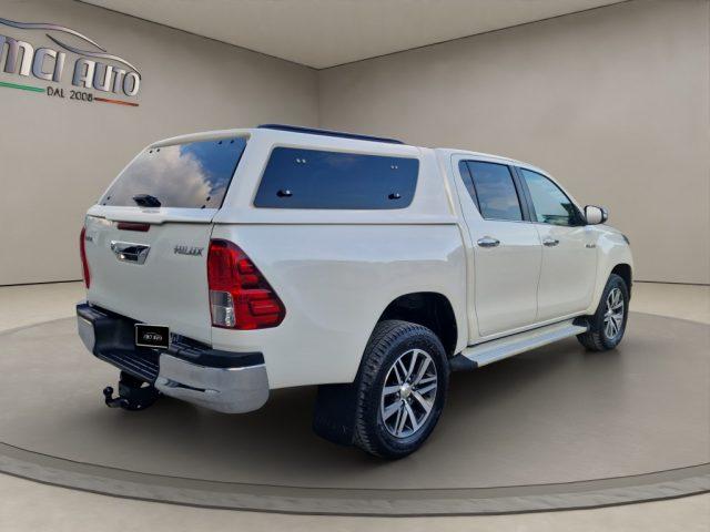 TOYOTA Hilux 2.4 D-4D A/T 4WD 4 porte Double Cab Executive