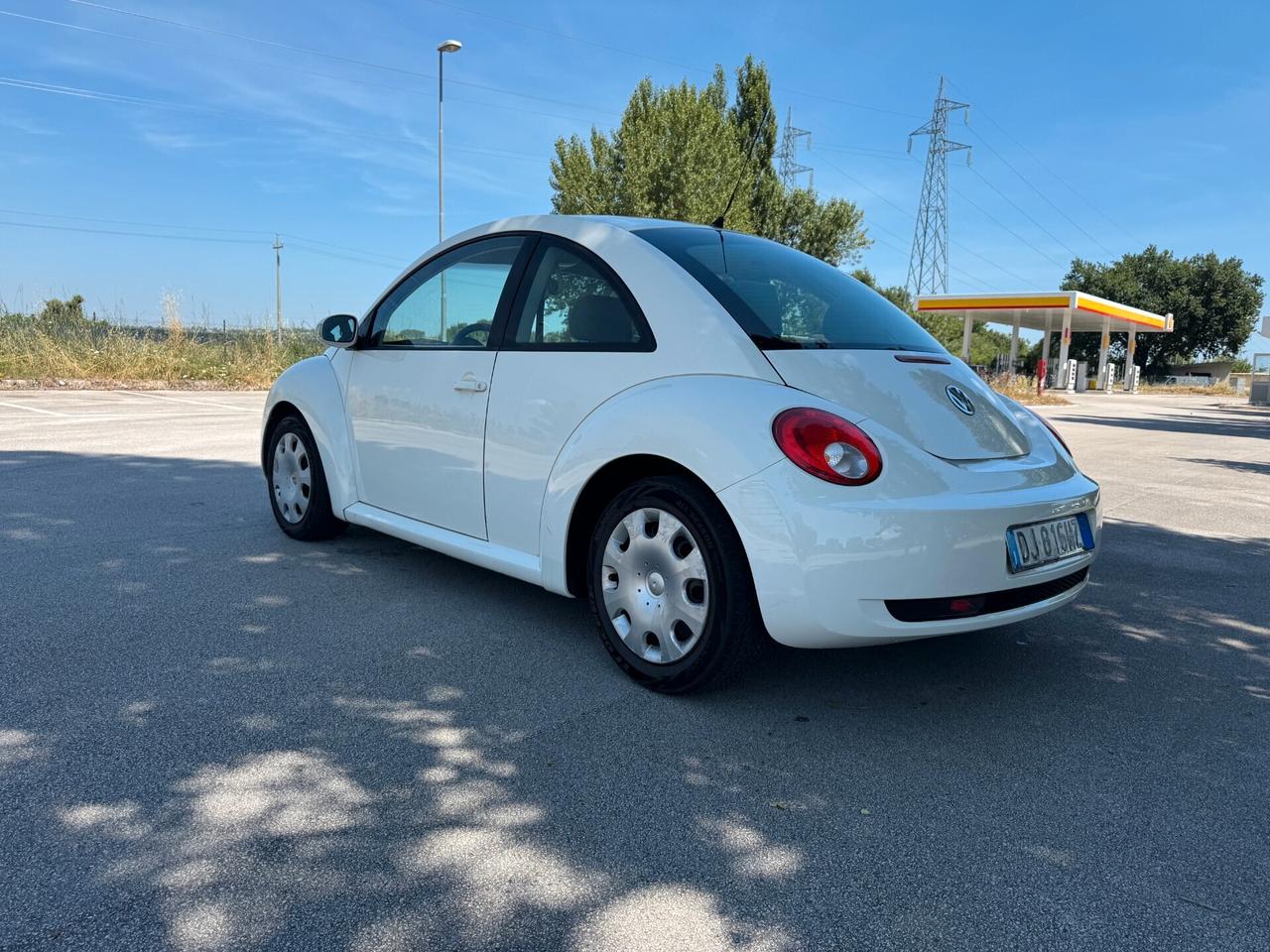 Volkswagen New Beetle 1.6