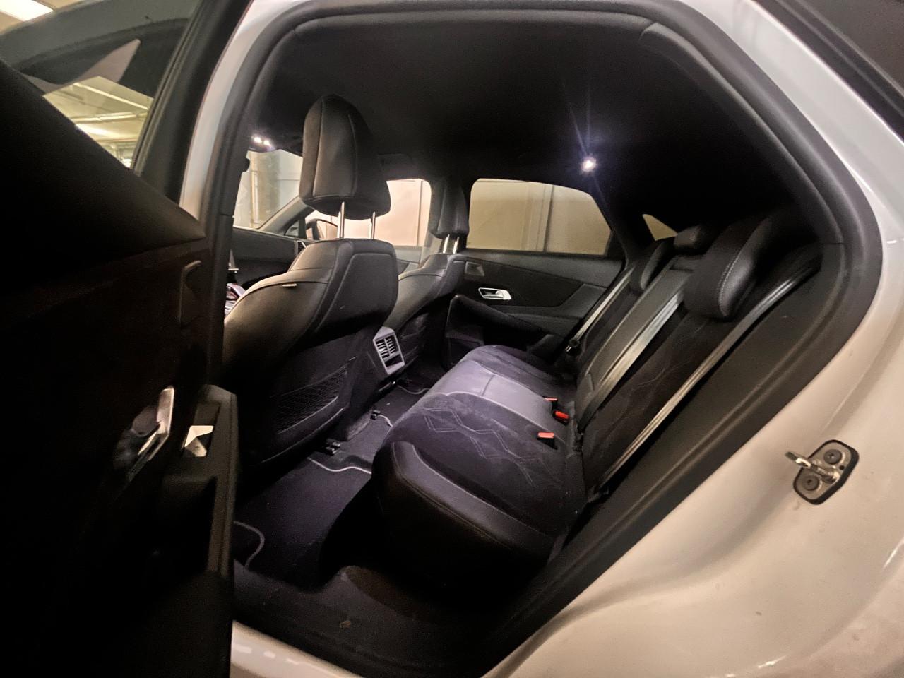 DS Automobiles DS 7 Crossback BlueHDi 130 Automatica Performance Line Crossback BlueHDi 130 Automatica