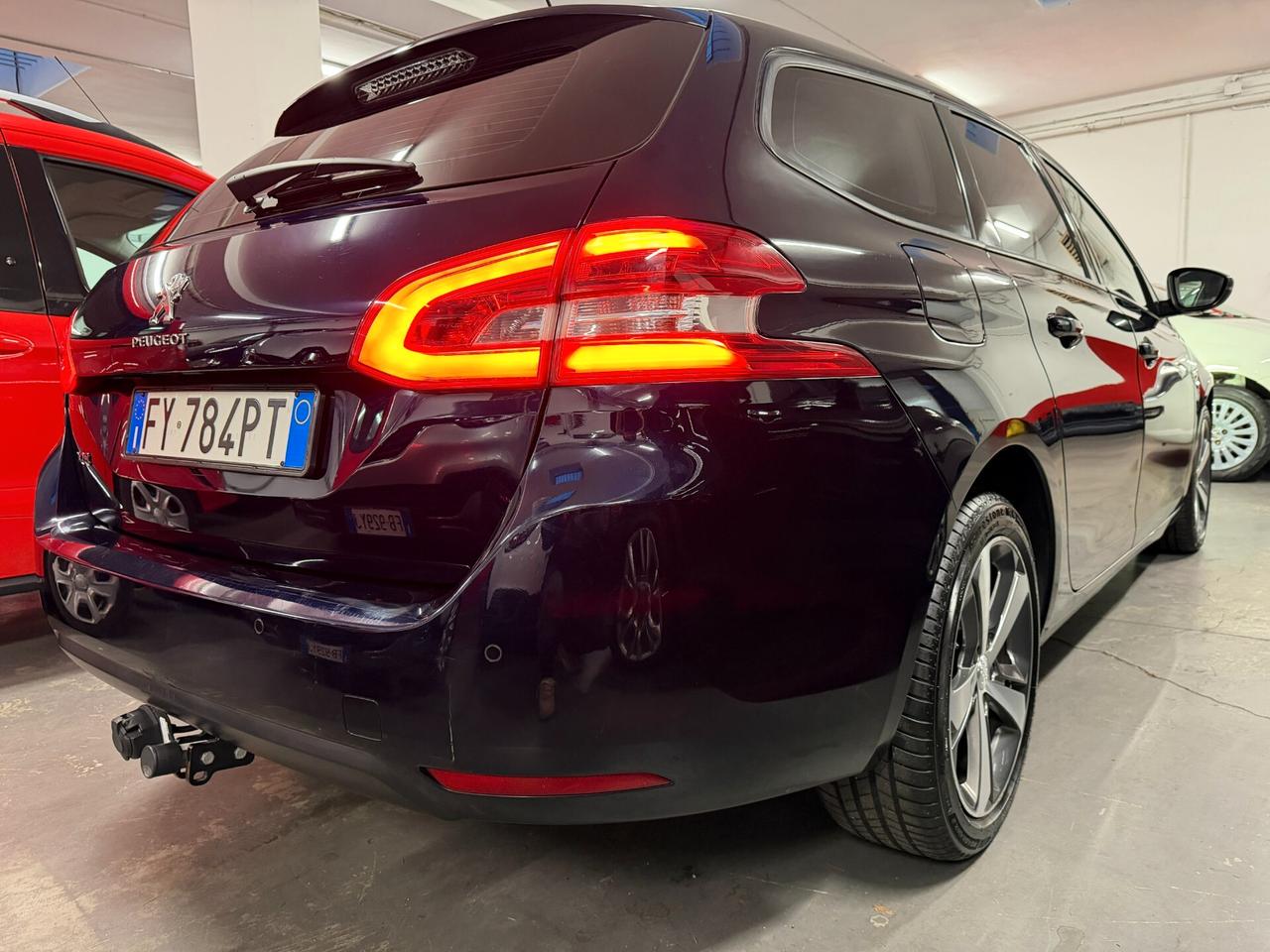 Peugeot 308 BlueHDi 130 S&S SW Business