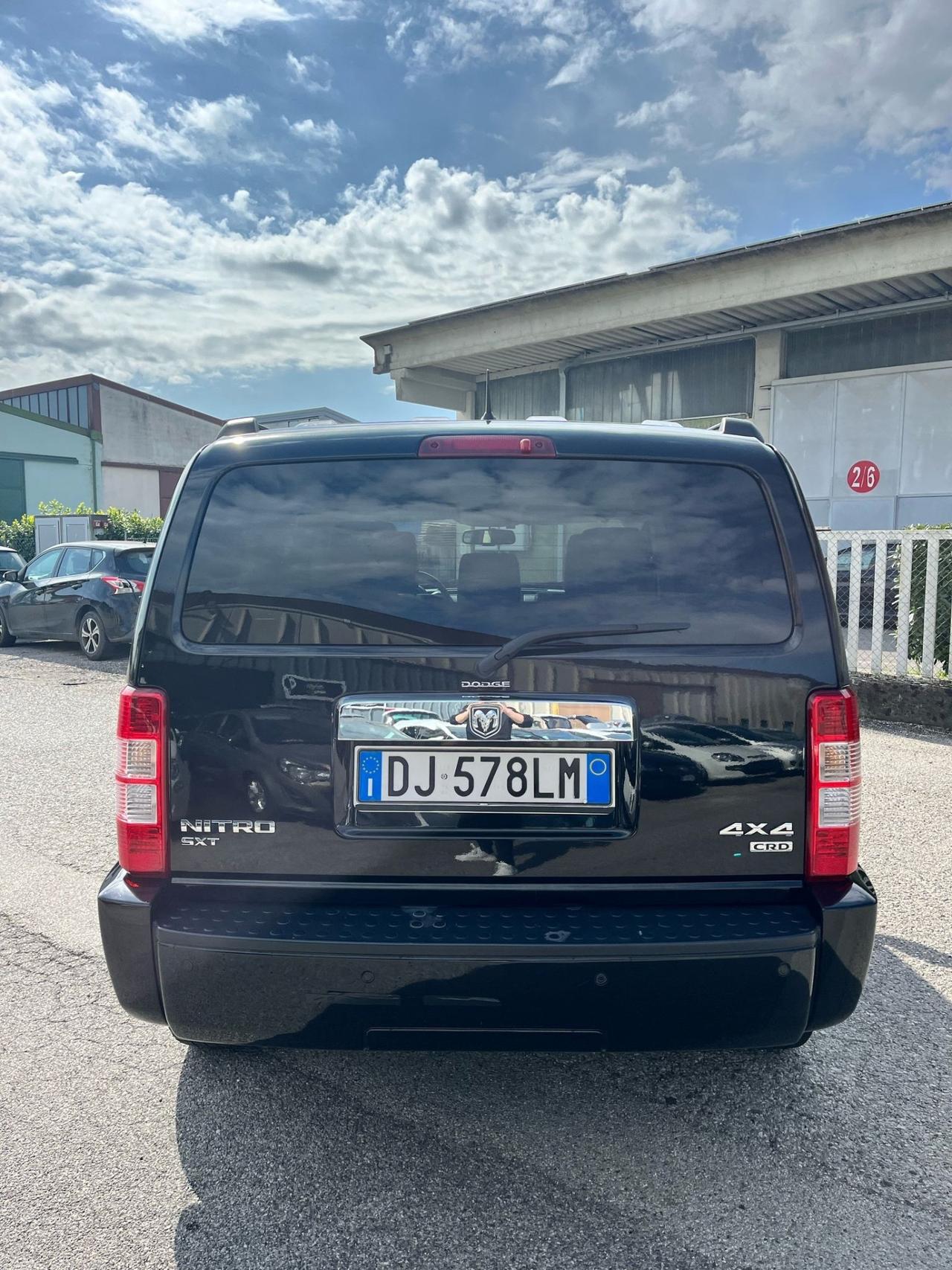 Dodge Nitro 4x4 Automatica